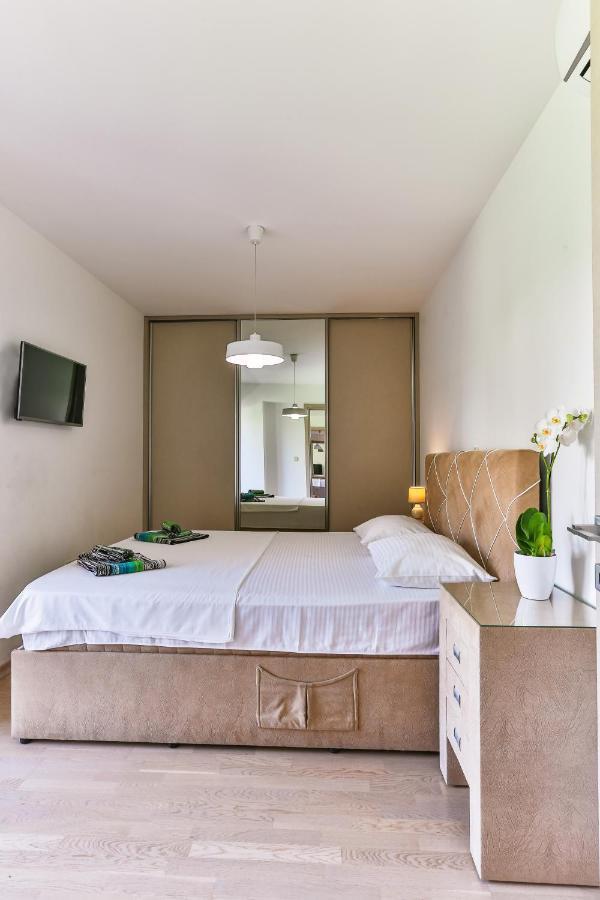 Montesun Fontana Apartments Budva Exterior photo