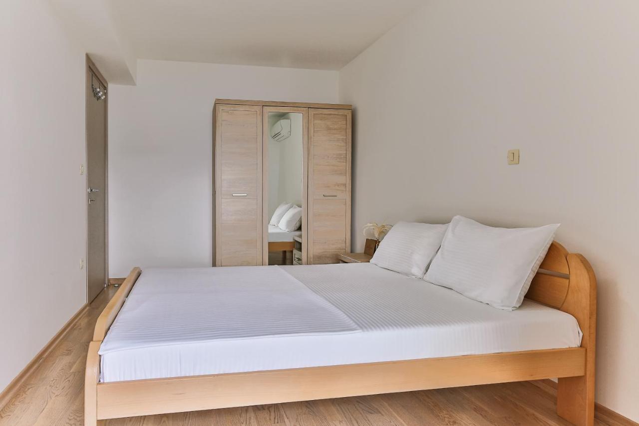 Montesun Fontana Apartments Budva Exterior photo
